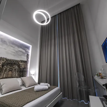 Quaroni بيت ضيافة