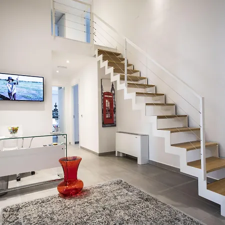 Quaroni 4* باليرمو