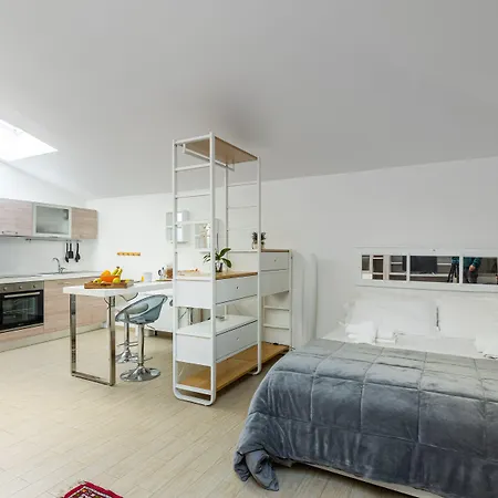 بيت ضيافة Quaroni 4*