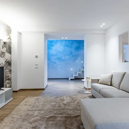 بيت ضيافة Quaroni 4*