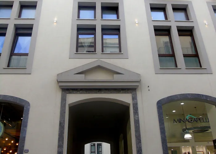 Quaroni 4*