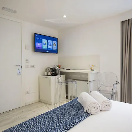 Quaroni Гостевой дом 4*